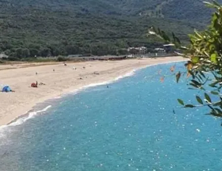 Apartment Logement Corse 4p Bord De Mer Proche Ajaccio Calcatoggio (Corsica)